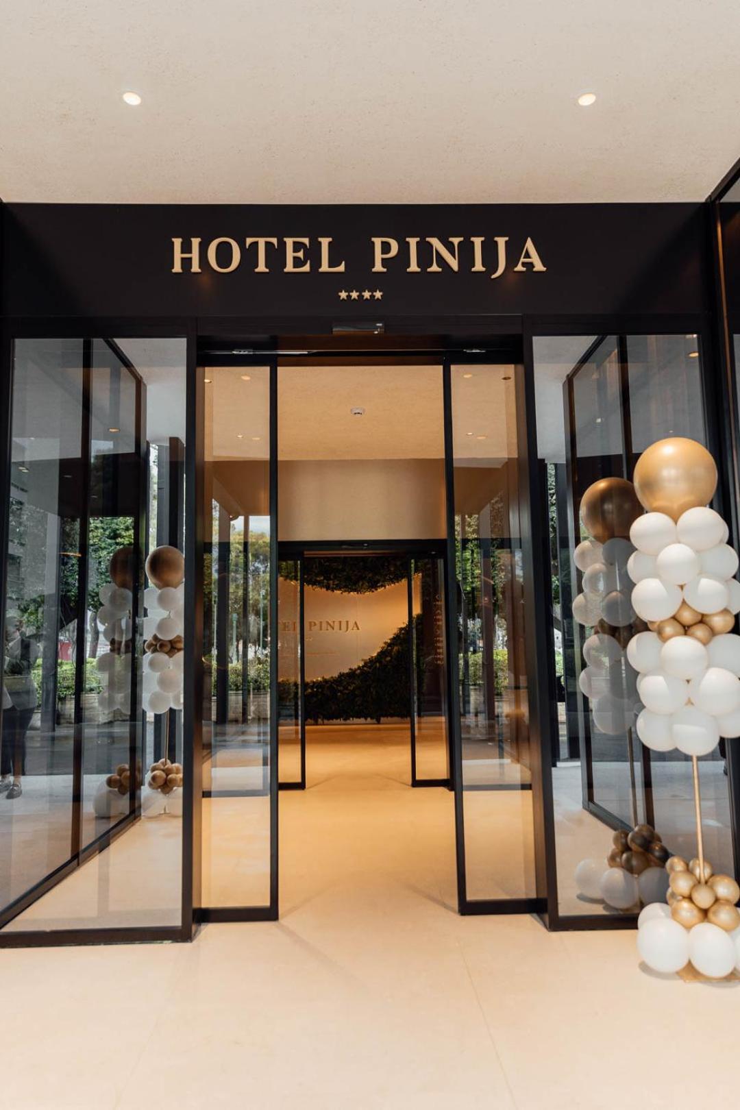 Hotel Pinija Petrcane Exteriér fotografie